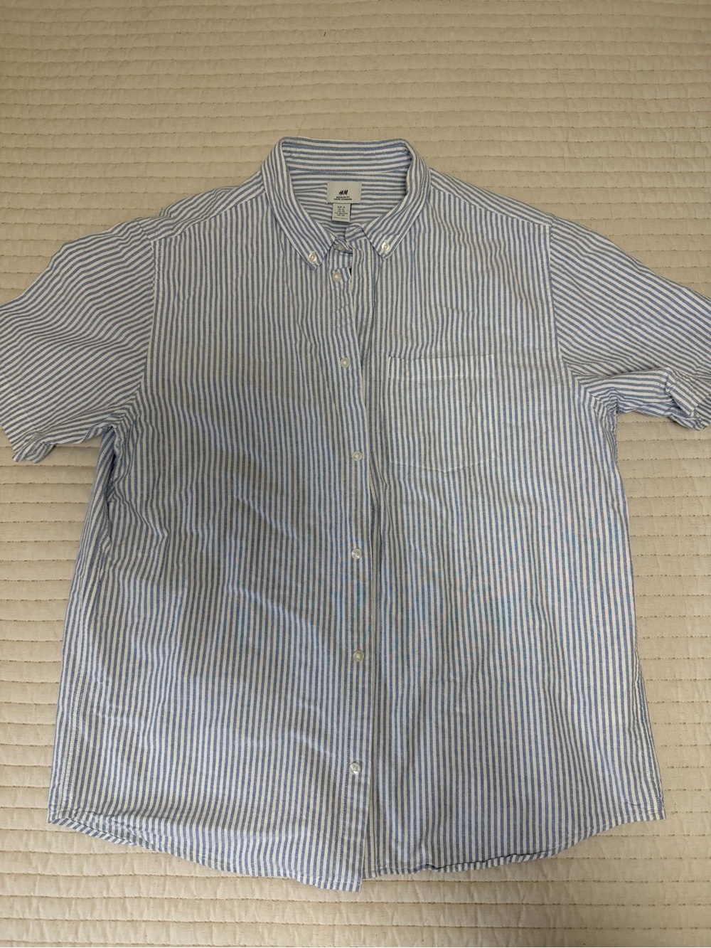 H&M Light Blue and White Striped Short-Sleeve Button-Down Shirt